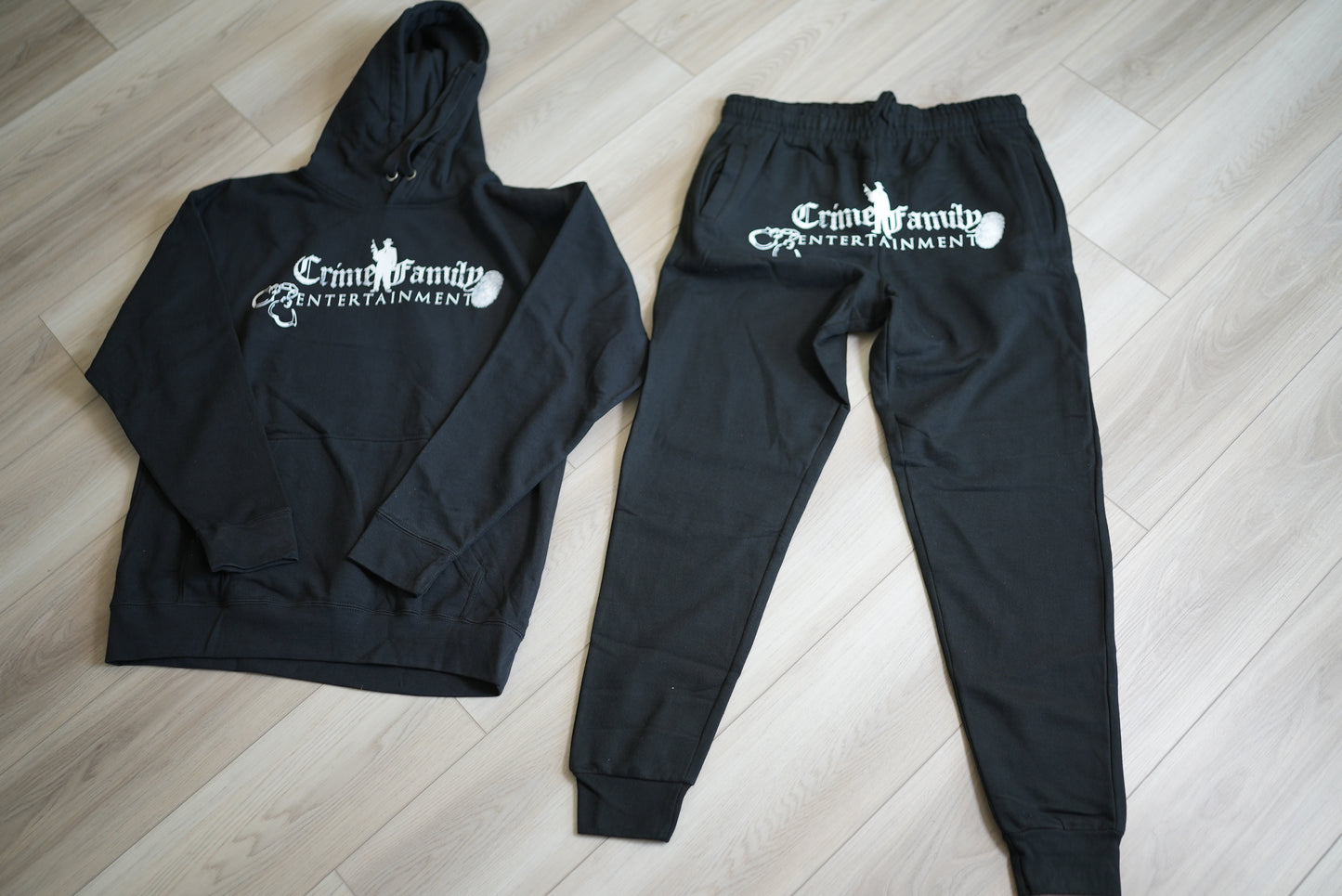Black Crime Family Fit (Hoodie and Sweatpants) SET